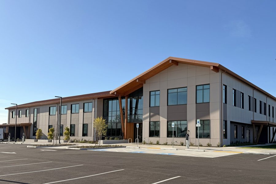 East-facing facade of the Administration & Health Sciences Building